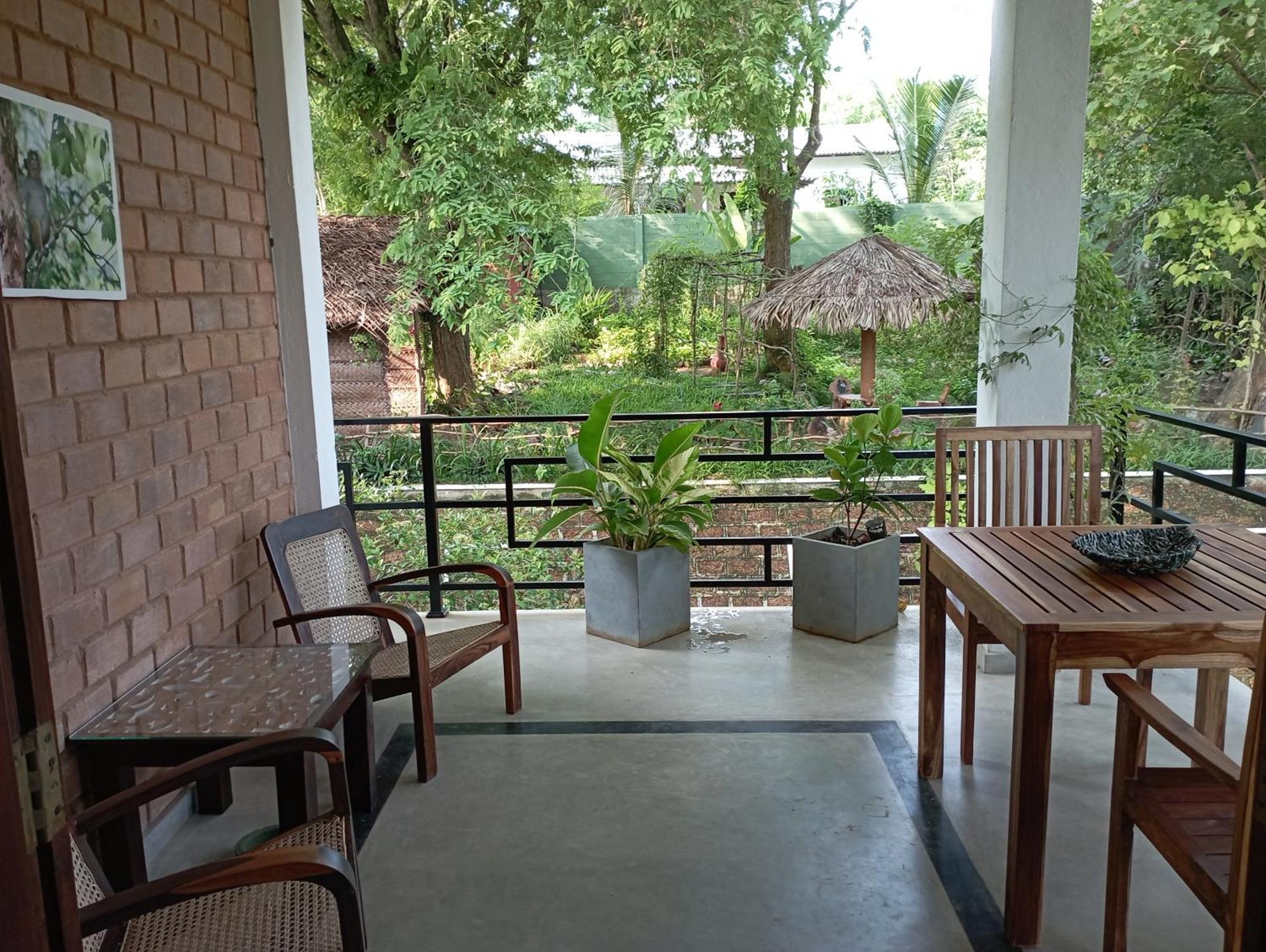 Villa Lyvie Ayurvedic Hotel Tangalle Eksteriør billede